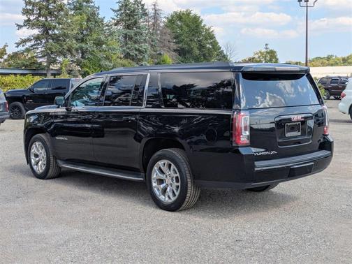 2015 GMC Yukon XL 1500 SLT