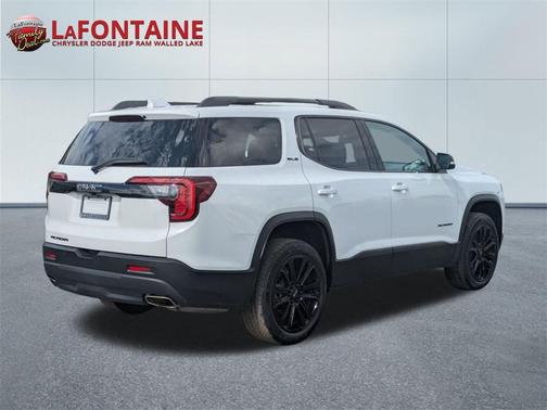 2023 GMC Acadia FWD SLE