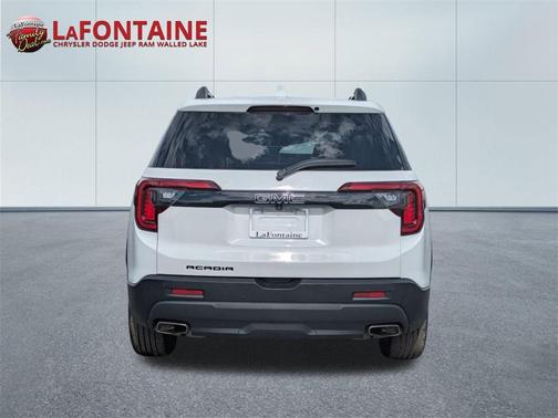 2023 GMC Acadia FWD SLE