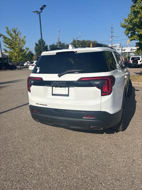2023 GMC Acadia FWD SLE