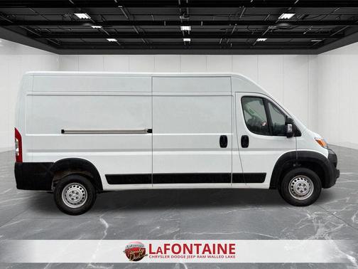 Bright White 2026 RAM ProMaster 2500 Tradesman