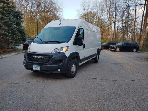 Bright White 2026 RAM ProMaster 2500 Tradesman