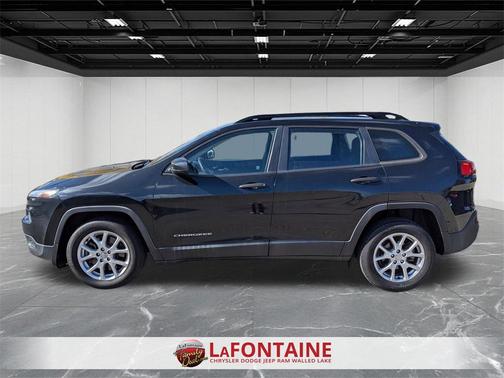 2015 Jeep Cherokee Sport