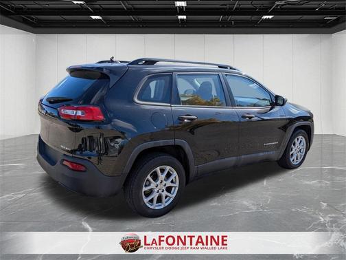 2015 Jeep Cherokee Sport