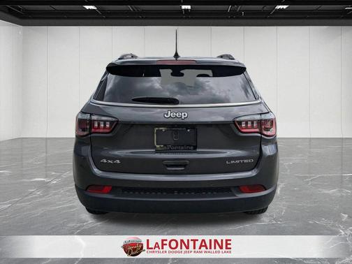 Baltic Gray Metallic Clearcoat 2024 Jeep Compass Limited