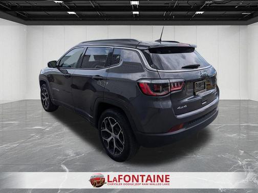 Baltic Gray Metallic Clearcoat 2024 Jeep Compass Limited