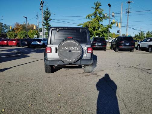 2021 Jeep Wrangler Willys