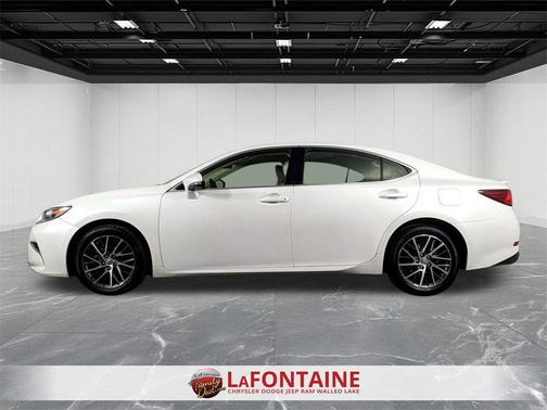 2017 Lexus ES 350 Base