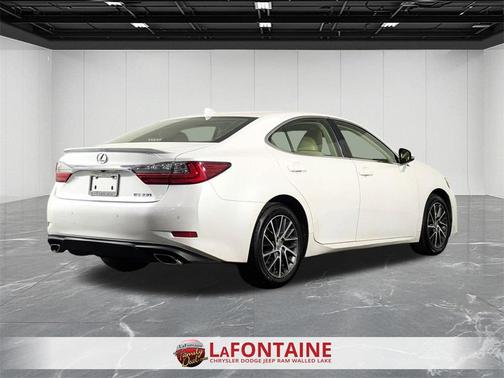 2017 Lexus ES 350 Base