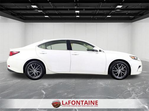 2017 Lexus ES 350 Base