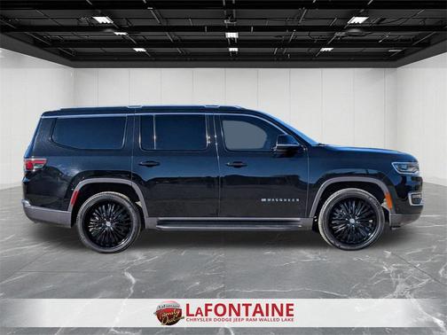 2022 Jeep Wagoneer Series II 4x4