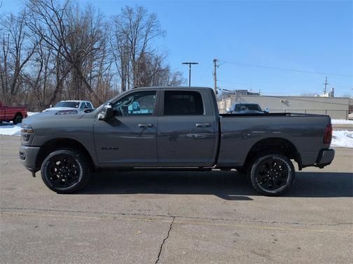 2026 RAM 2500 Laramie Crew Cab 4x4 6'4' Box