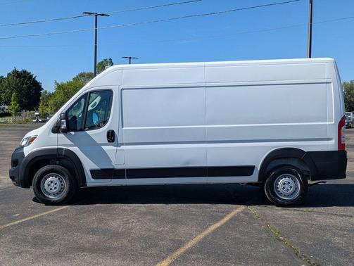 Bright White 2026 RAM ProMaster 2500 Tradesman