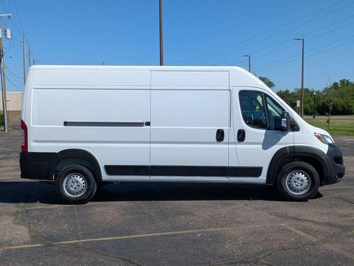 Bright White 2026 RAM ProMaster 2500 Tradesman