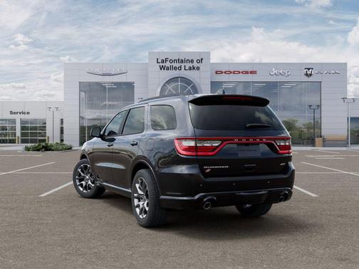 Diamond Black Clear-Coat Exterior Paint 2026 Dodge Durango GT Premium HEMI V8 AWD