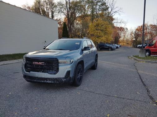2023 GMC Acadia FWD SLE