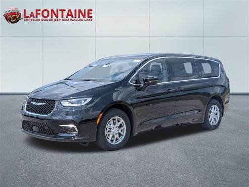 2025 Chrysler Pacifica L