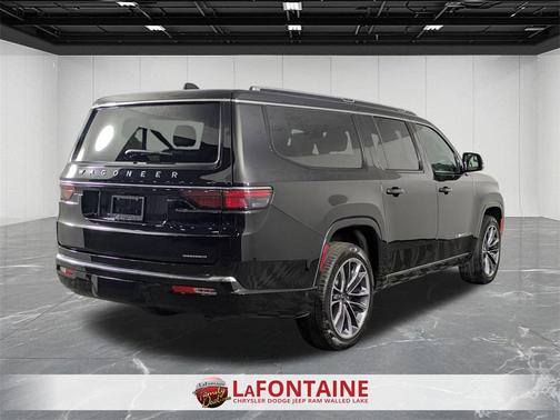 2024 Jeep Wagoneer L Series III 4x4