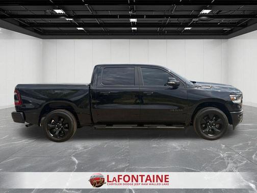 Diamond Black Crystal Pearlcoat 2019 RAM 1500 Big Horn