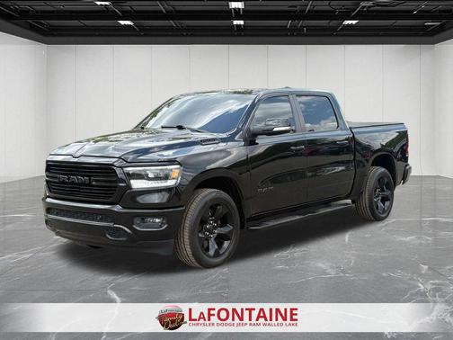 Diamond Black Crystal Pearlcoat 2019 RAM 1500 Big Horn