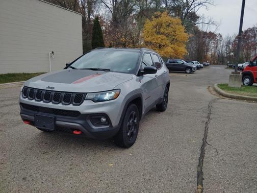 2023 Jeep Compass Trailhawk
