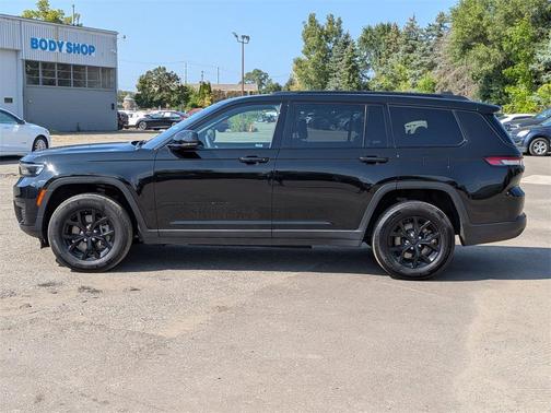 2024 Jeep Grand Cherokee L Altitude
