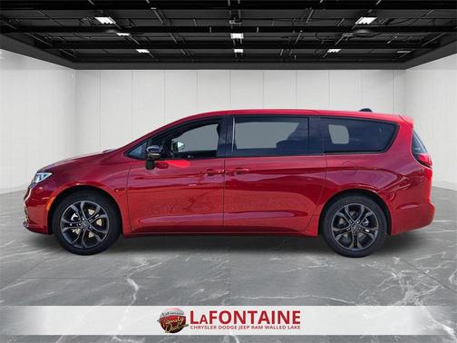 2026 Chrysler Pacifica L
