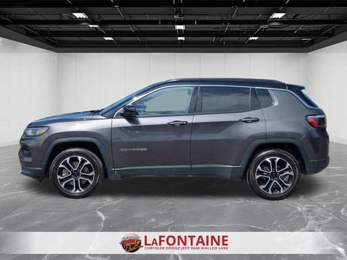 Granite Crystal Metallic Clearcoat 2023 Jeep Compass Limited