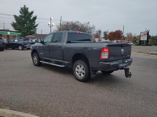 2020 RAM 2500 Big Horn Crew Cab 4X4 6'4' Box