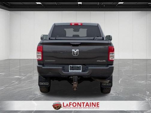 2020 RAM 2500 Big Horn Crew Cab 4X4 6'4' Box
