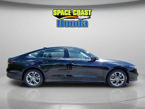 Crystal Black Pearl 2024 Honda Accord EX