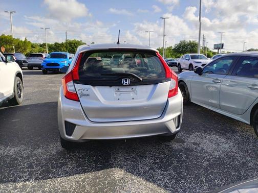 Alabaster Silver Metallic 2016 Honda Fit LX