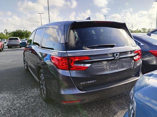 Modern Steel Metallic 2023 Honda Odyssey EX-L