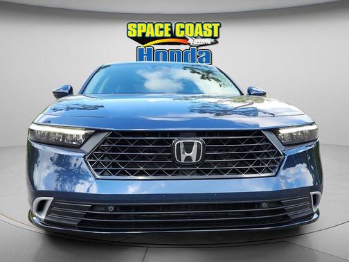 Canyon 2026 Honda Accord Hybrid Touring