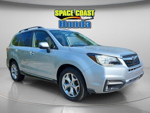 Ice Silver Metallic 2017 Subaru Forester 2.5i Touring