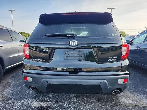 Crystal Black Pearl 2020 Honda Passport Elite