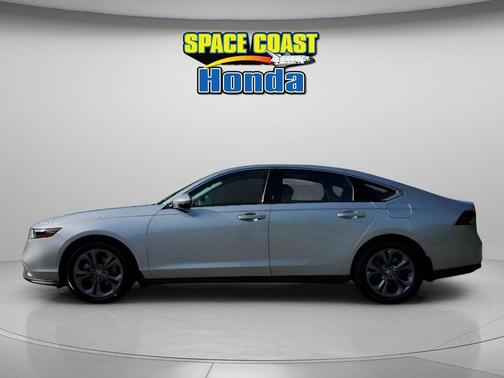 Lunar Silver Metallic 2023 Honda Accord EX