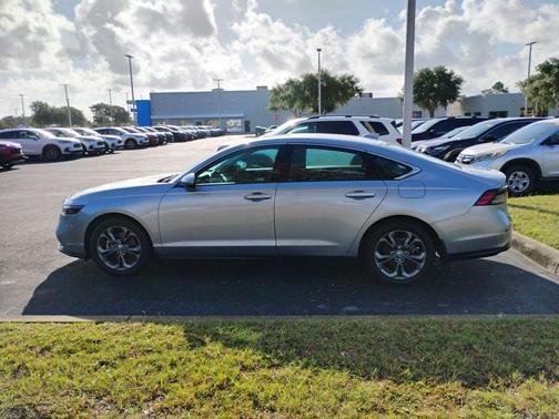 Lunar Silver Metallic 2023 Honda Accord EX