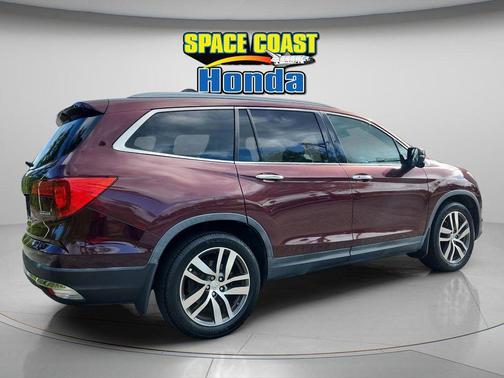 Dark Cherry Pearl 2017 Honda Pilot Touring