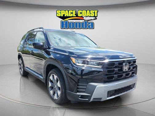Crystal Black Pearl 2026 Honda Pilot Touring