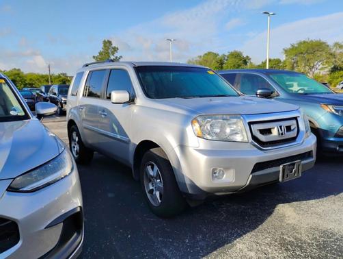 Alabaster Silver Metallic 2010 Honda Pilot EX-L