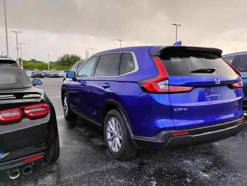 Canyon 2024 Honda CR-V EX