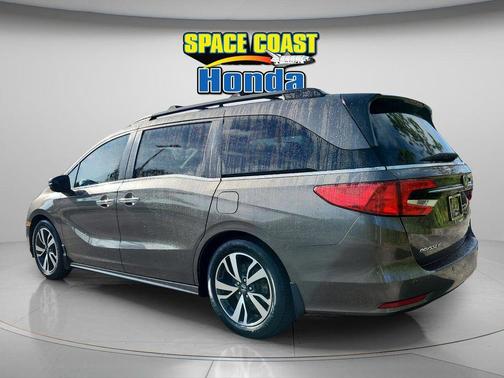 Pacific Pewter Metallic 2021 Honda Odyssey Touring