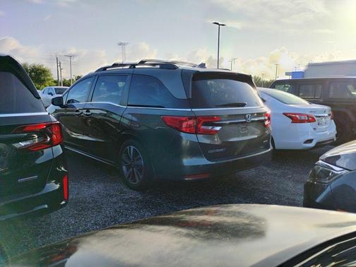 Pacific Pewter Metallic 2021 Honda Odyssey Touring