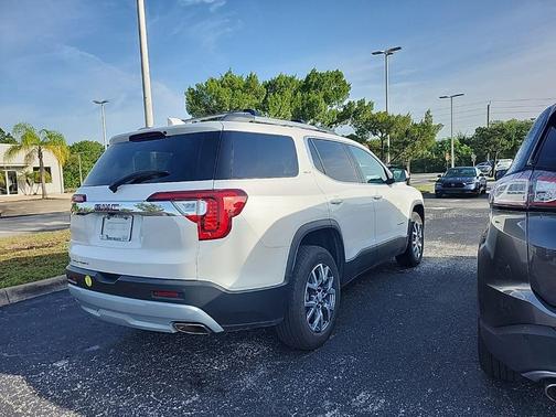 White Frost 2023 GMC Acadia SLT