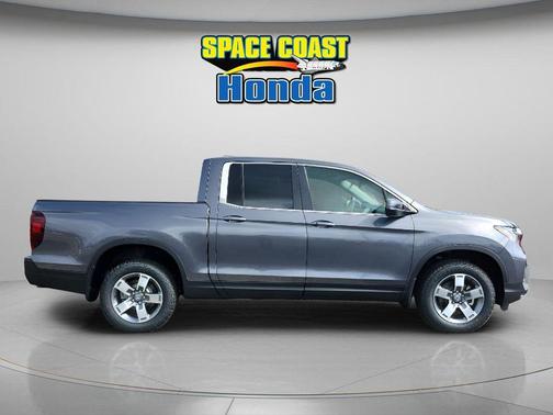 Modern Steel Metallic 2026 Honda Ridgeline RTL