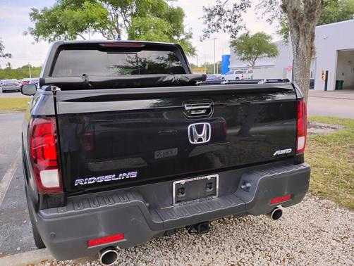 Crystal Black Pearl 2023 Honda Ridgeline RTL-E