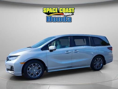 Silver Metallic 2026 Honda Odyssey Touring