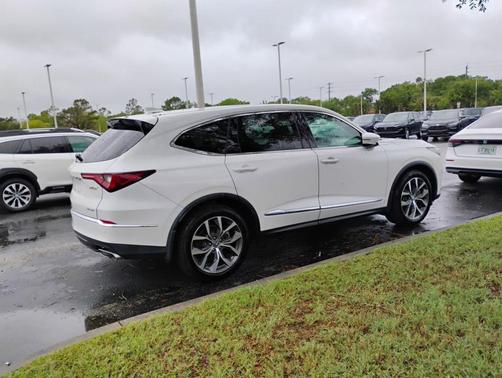 Platinum White Pearl 2023 Acura MDX Technology