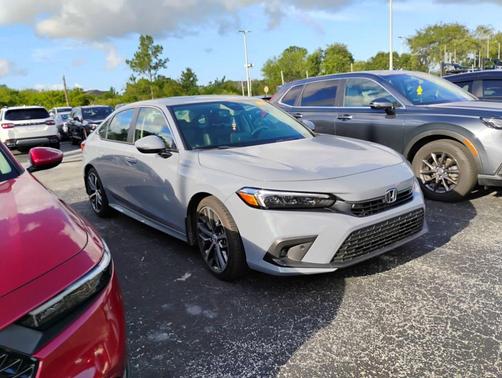 Sonic Gray Pearl 2024 Honda Civic Touring